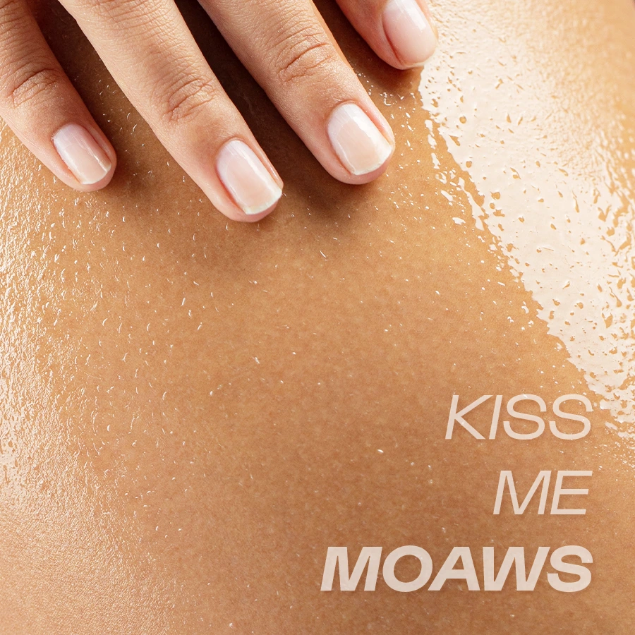 Dầu dưỡng massage trên da – KISS ME MOAWS